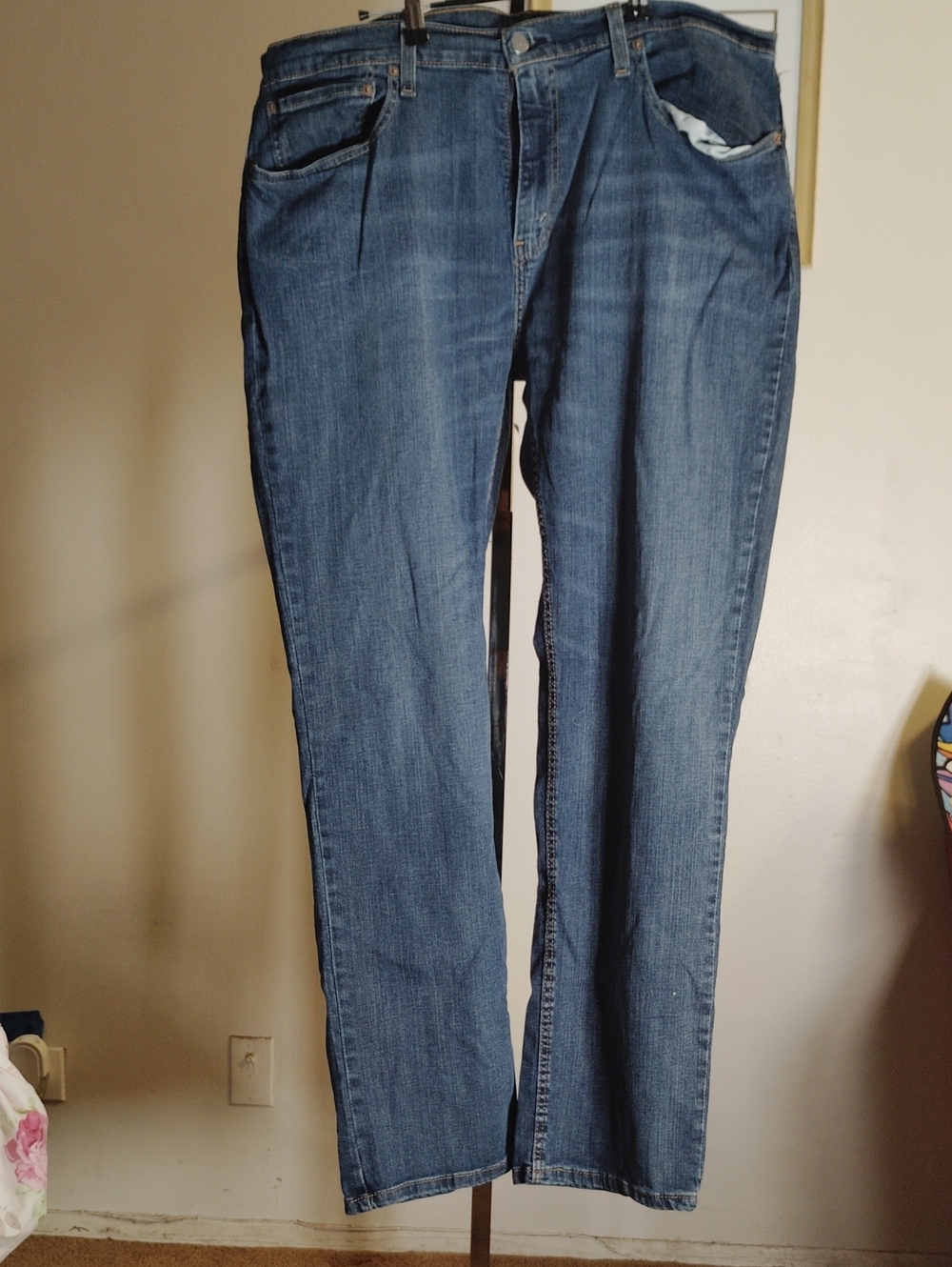 Relaxed Fit Men’s Jeans in Classic Blue Denim